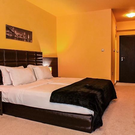 Central Guest Rooms Asenovgrad ภายนอก รูปภาพ