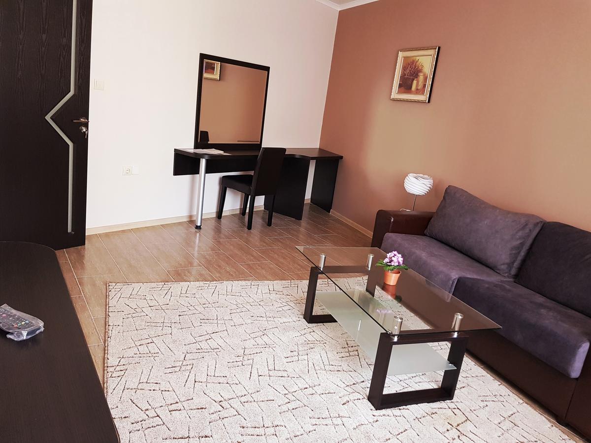 Central Guest Rooms Asenovgrad ภายนอก รูปภาพ