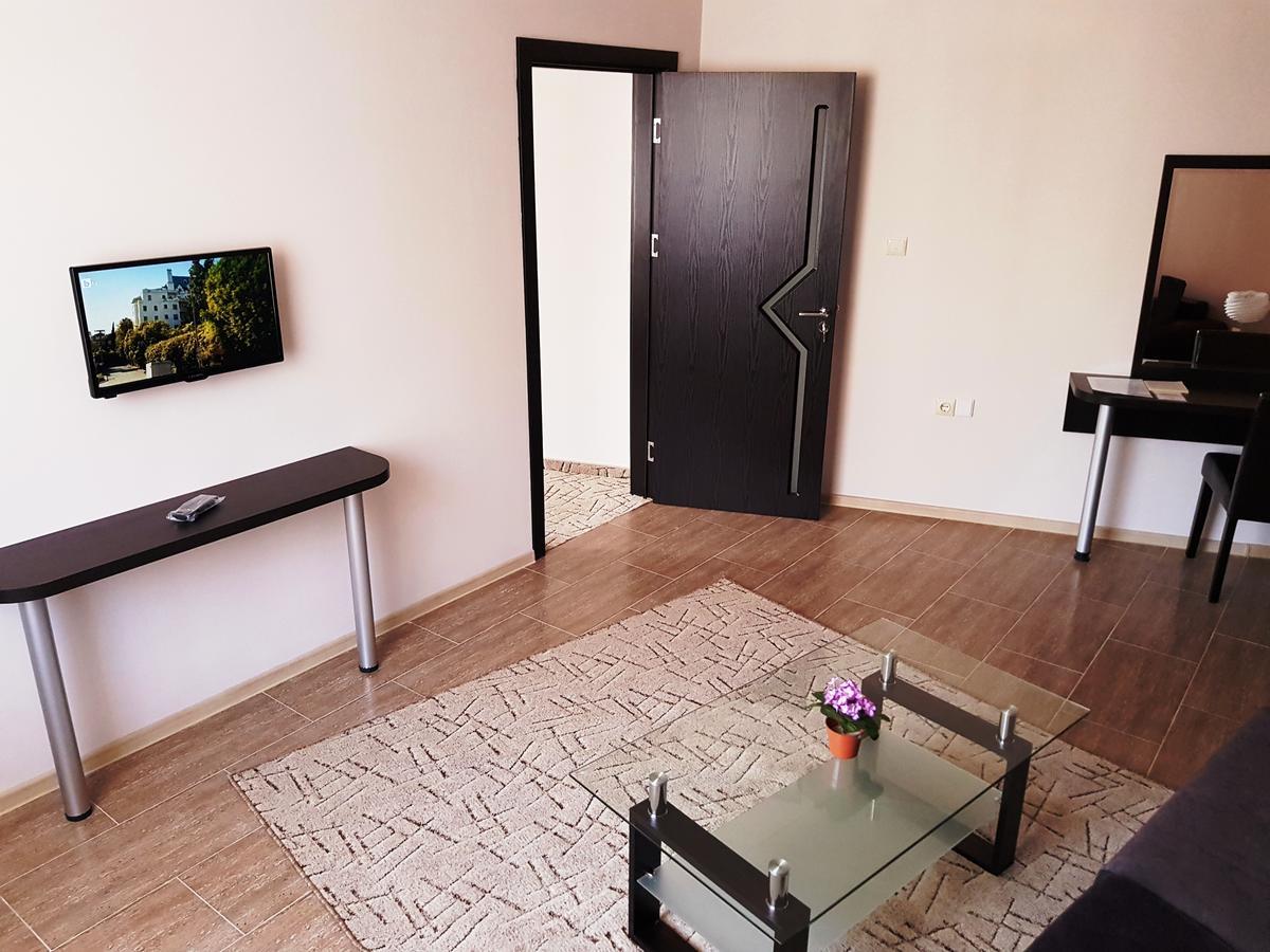 Central Guest Rooms Asenovgrad ภายนอก รูปภาพ